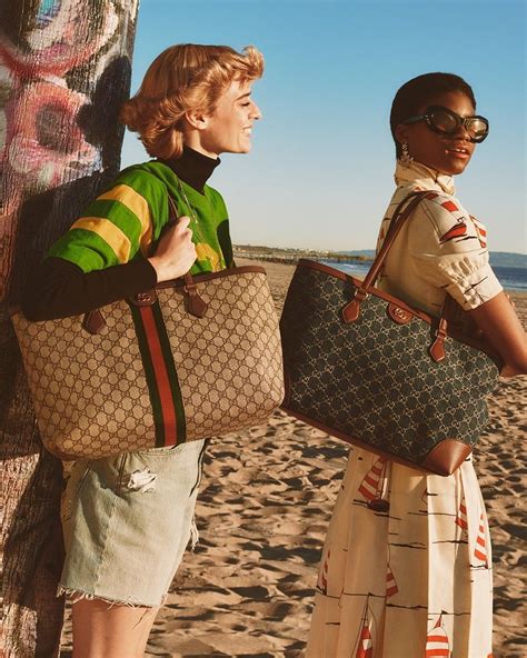 gucci luggage collection